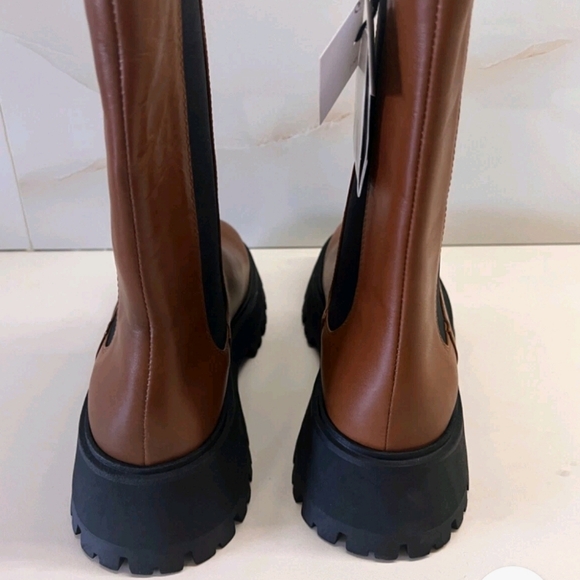 Zara Lug Sole Brown Ankle Leather Boots - Picture 6 of 7